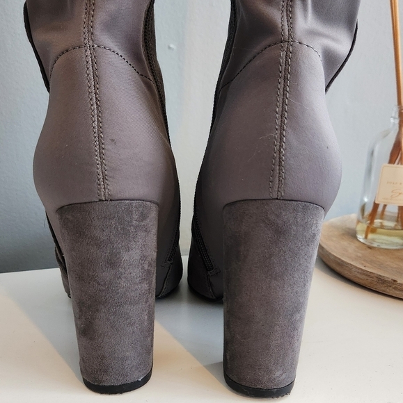 Gray knee high boots size 6. Faux Suede. Like new condition. - Picture 6 of 6
